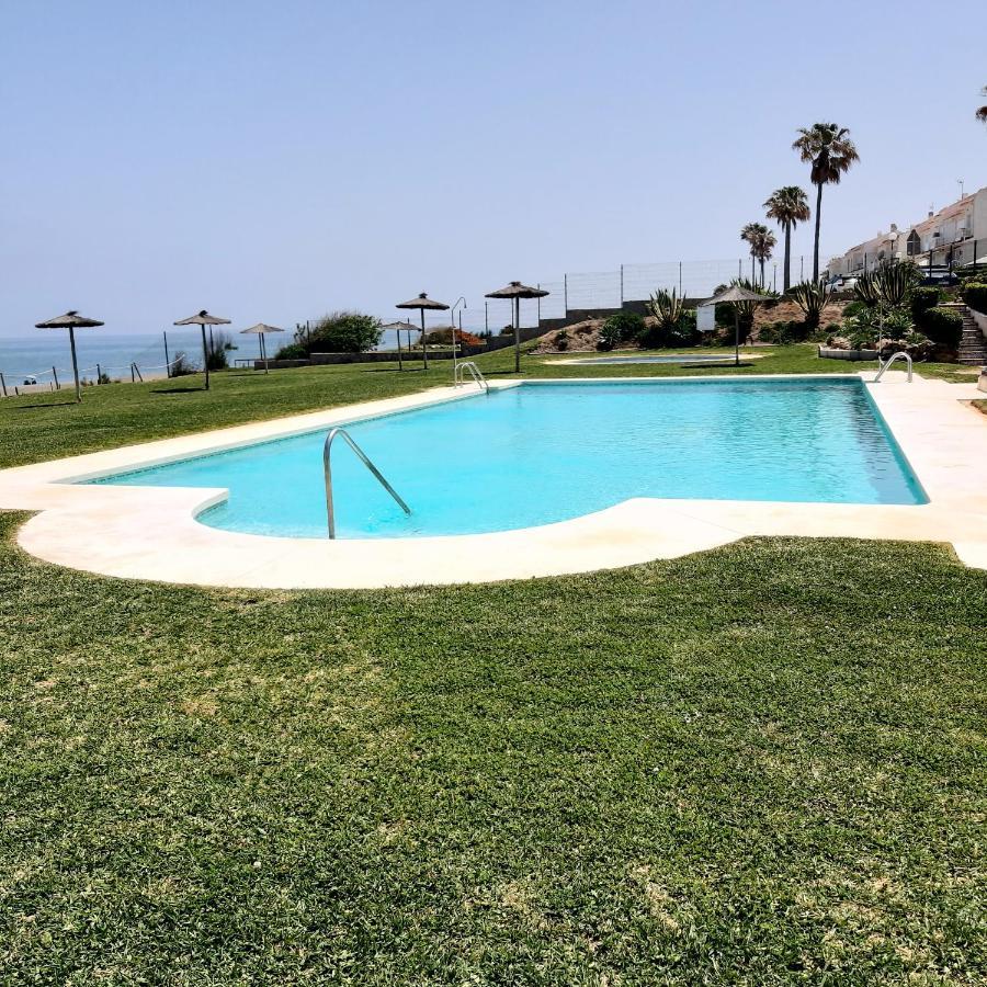 Aldea Beach Castillo de Sabinillas Exterior photo